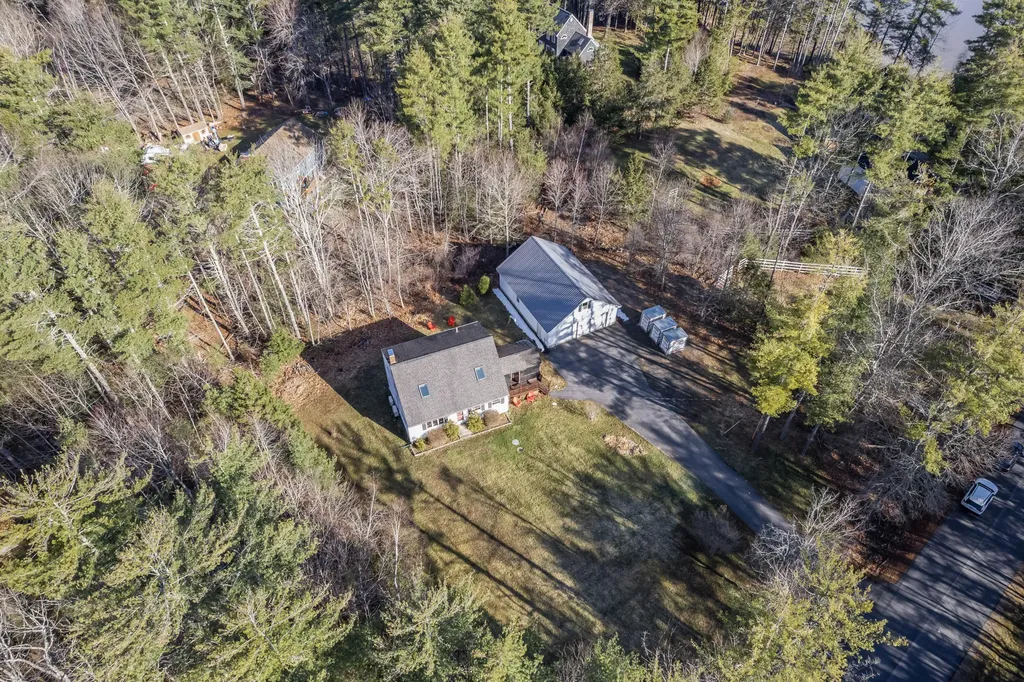 12 Pinecrest Drive York ME 03909