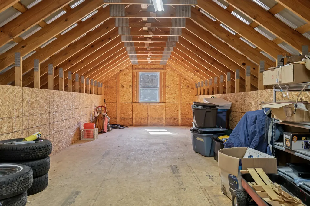 12 Pinecrest Drive York ME 03909