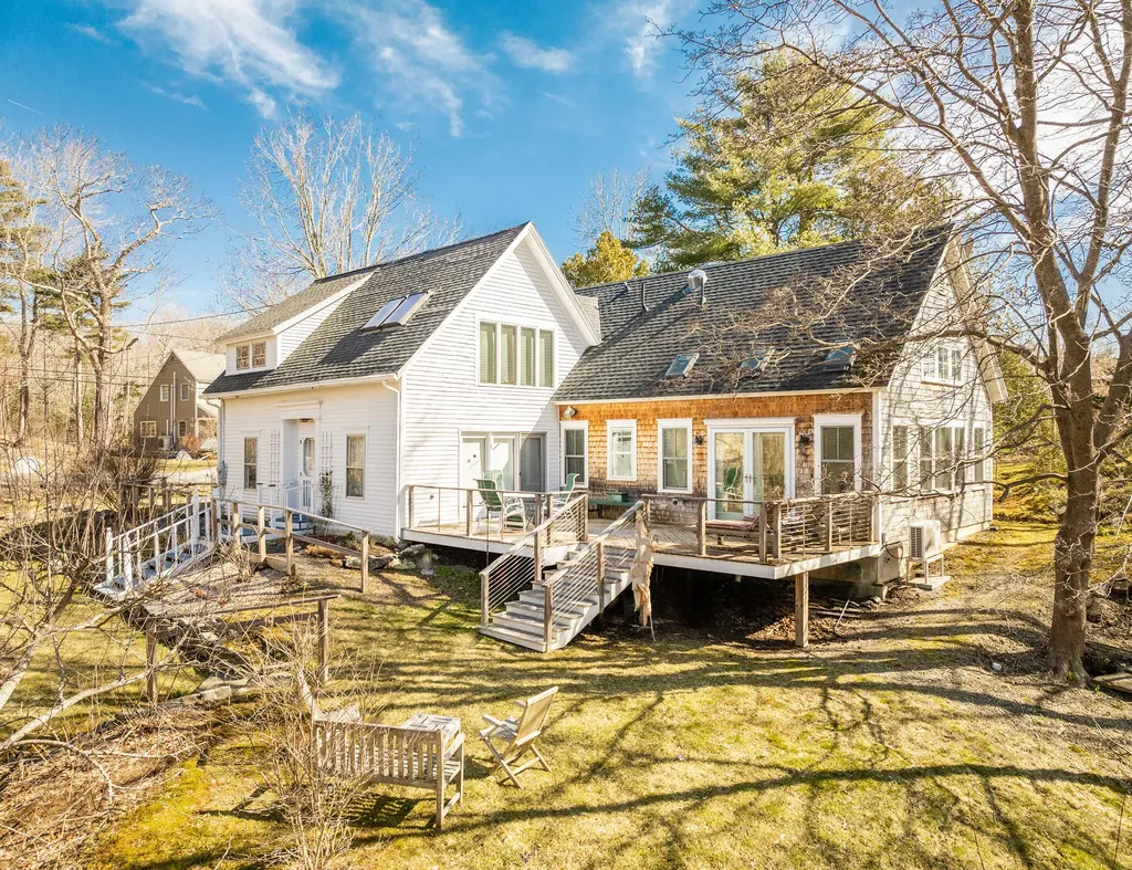 10 Huse Street Rockport ME 04856