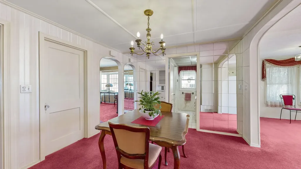 387 Montello Street Lewiston ME 04240