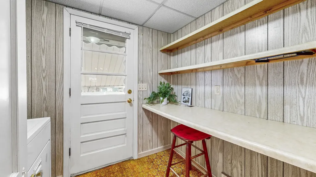 387 Montello Street Lewiston ME 04240