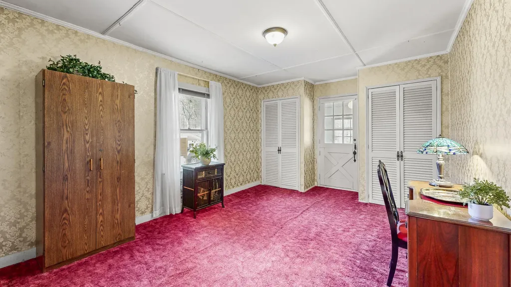 387 Montello Street Lewiston ME 04240