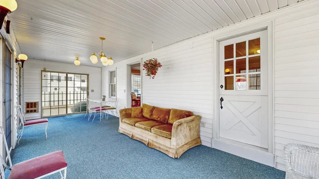 387 Montello Street Lewiston ME 04240