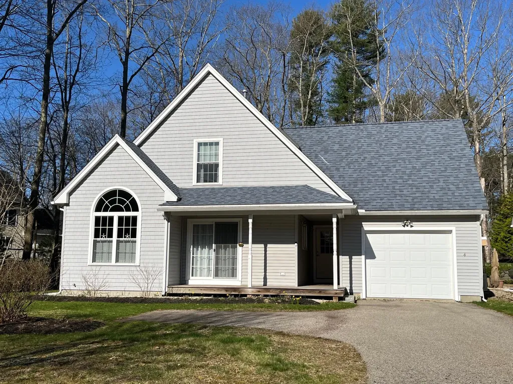 4 Izzy Lane Kittery ME 03904