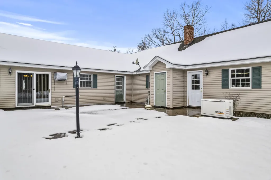 86 Terri Lane West Gardiner ME 04345