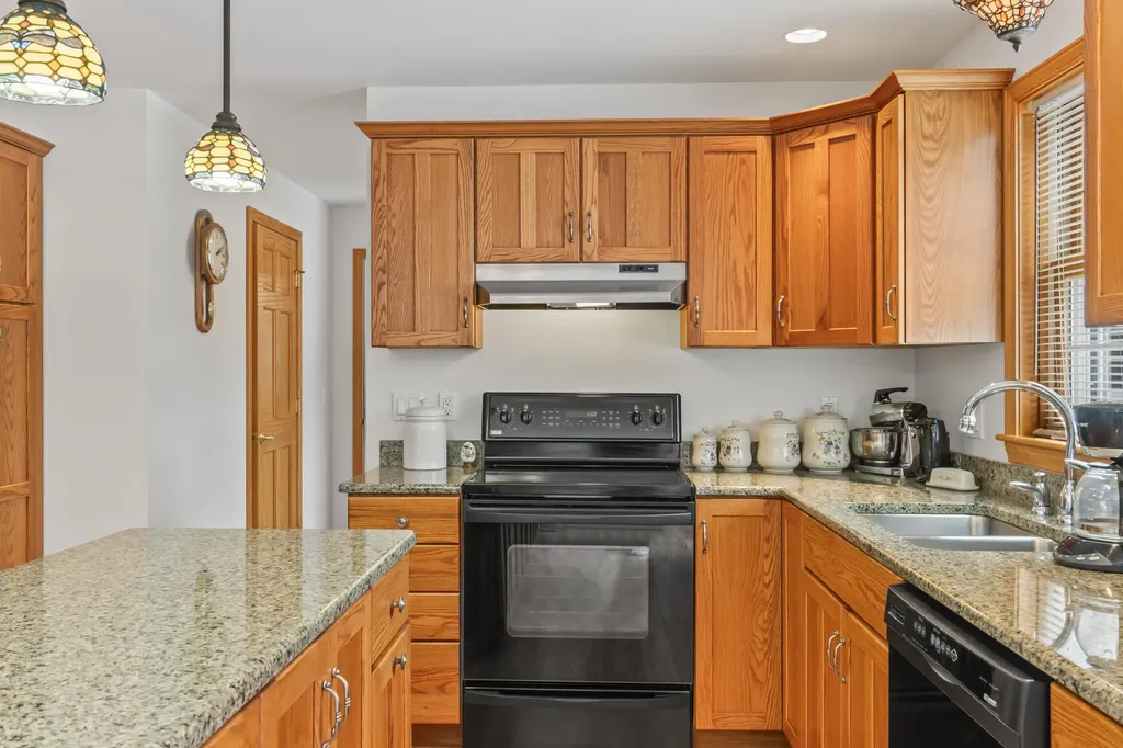 86 Terri Lane West Gardiner ME 04345