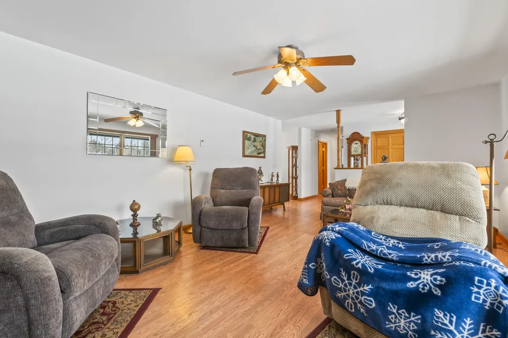 86 Terri Lane West Gardiner ME 04345