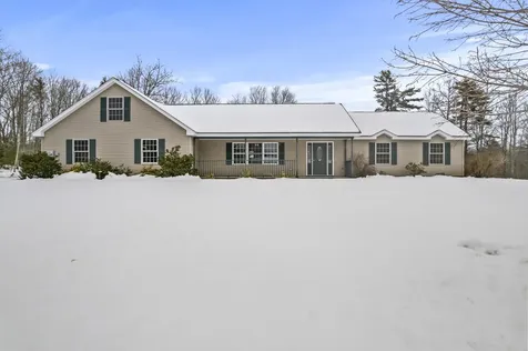 86 Terri Lane West Gardiner ME 04345