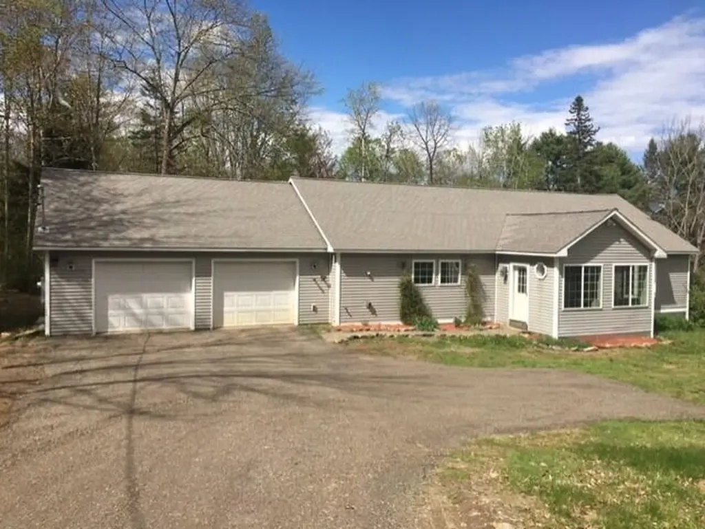 69 Dyer Road Carmel ME 04419