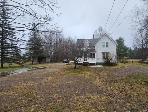 33 Newton Street Andover ME 04216