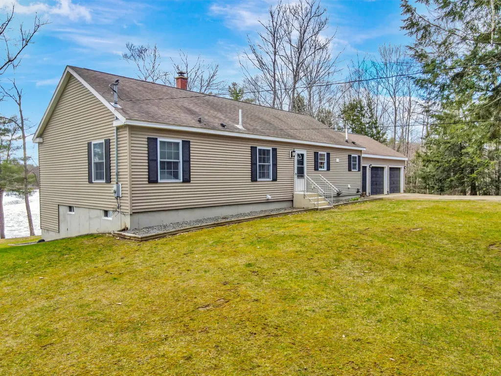 97 Johnson Lane West Gardiner ME 04345