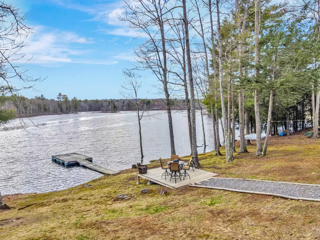 97 Johnson Lane West Gardiner ME 04345