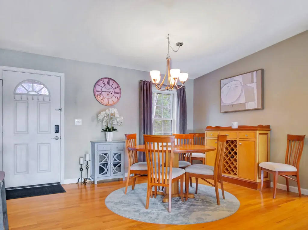 97 Johnson Lane West Gardiner ME 04345