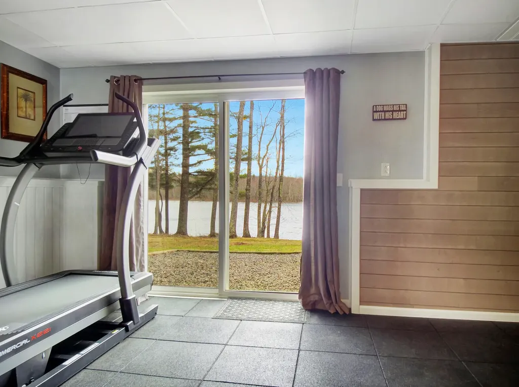 97 Johnson Lane West Gardiner ME 04345