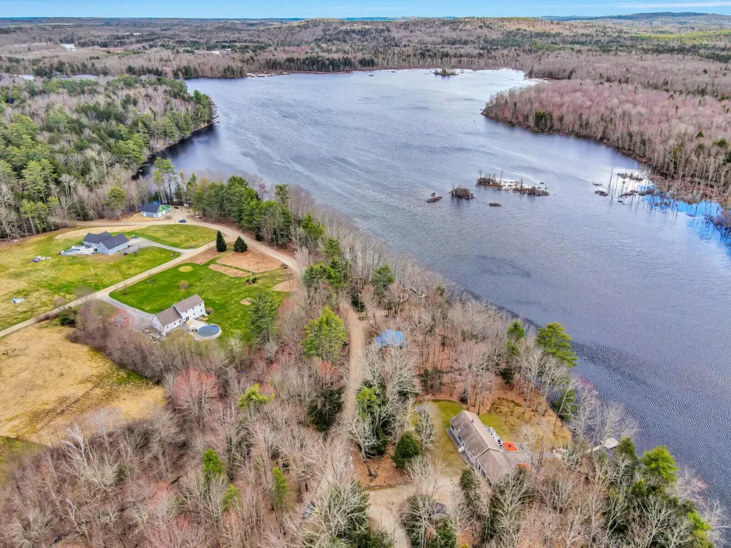 97 Johnson Lane West Gardiner ME 04345
