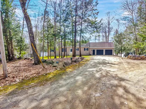 97 Johnson Lane West Gardiner ME 04345