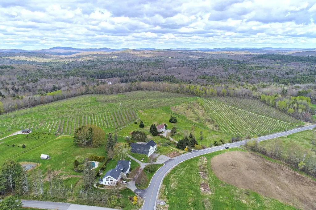 1360 Perkins Ridge Road Auburn ME 04210