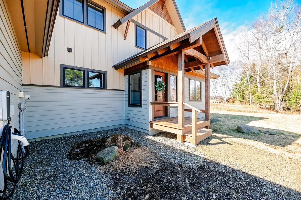 11 Marbles Way Rangeley ME 04970