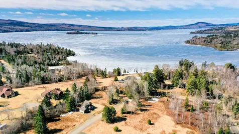 11 Marbles Way Rangeley ME 04970