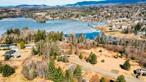 11 Marbles Way Rangeley ME 04970