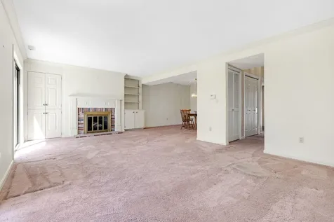 23 Foreside Common Falmouth ME 04105