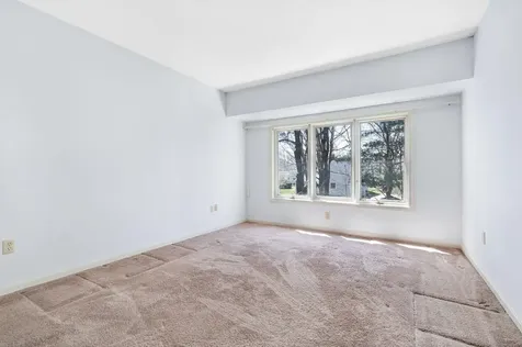 23 Foreside Common Falmouth ME 04105