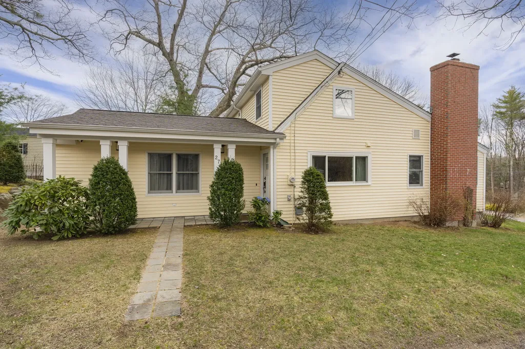 27 Somerset Avenue Old Orchard Beach ME 04064