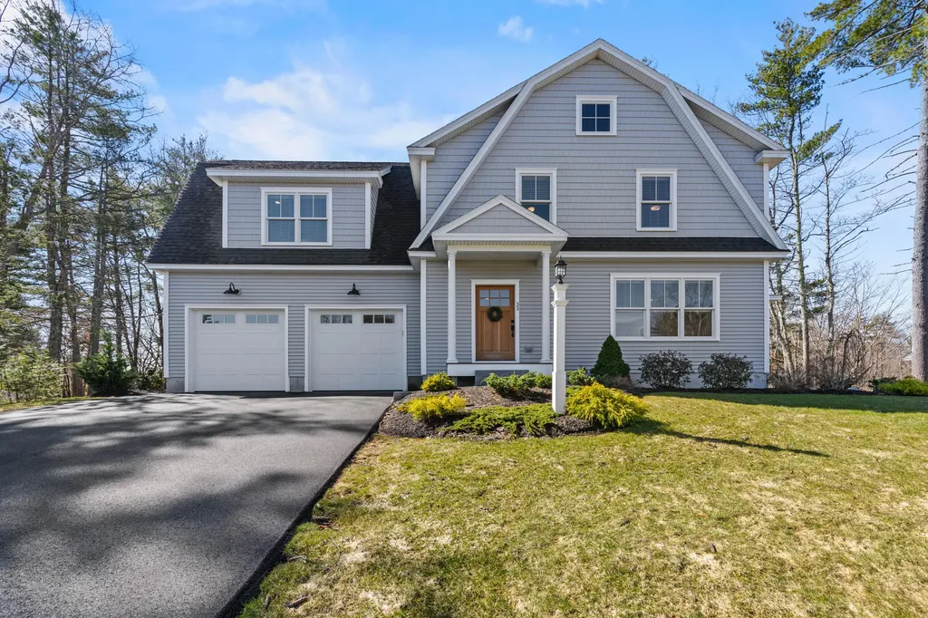 33 S Ridge Road Falmouth ME 04105