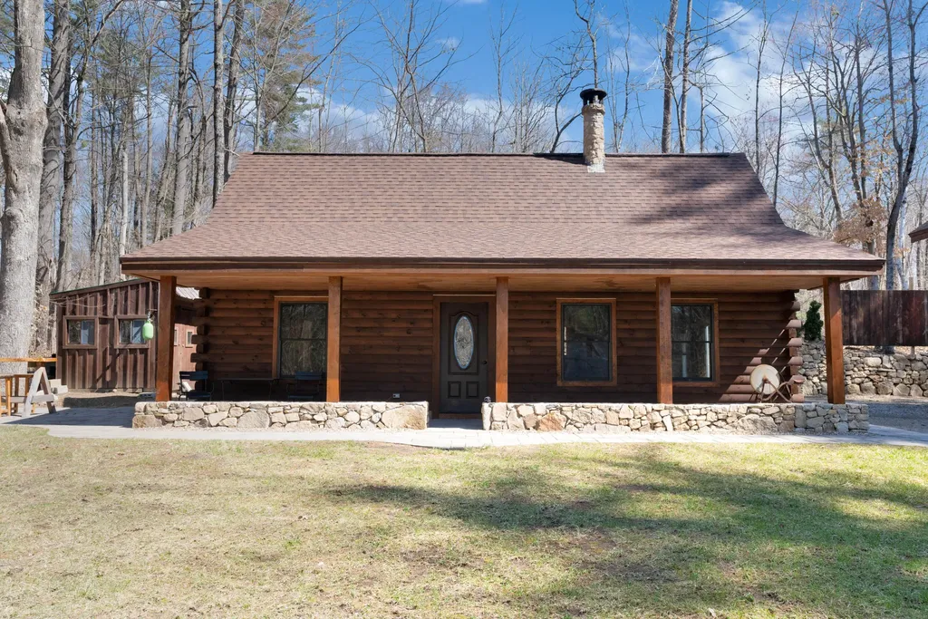 74 Mountain View Drive Acton ME 04001
