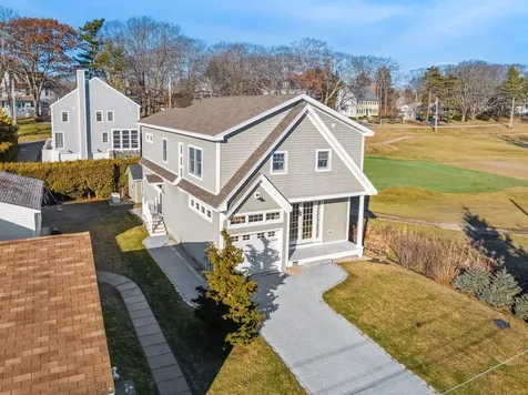 10 Railroad Avenue Kennebunk ME 04043