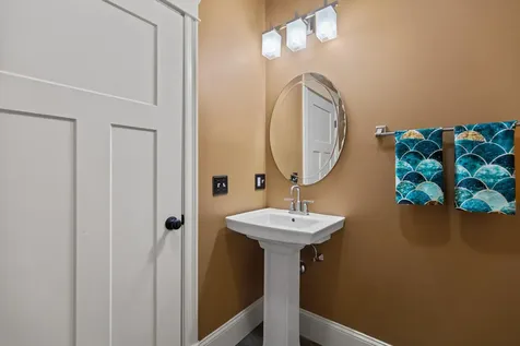 12 Tuscan Way Falmouth ME 04105