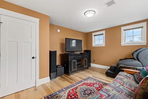 12 Tuscan Way Falmouth ME 04105