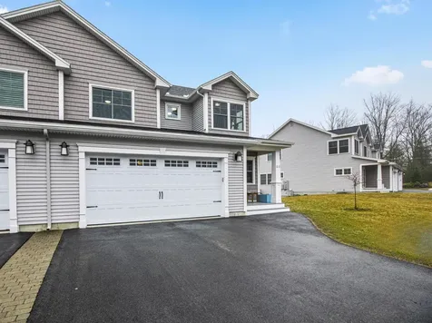 12 Tuscan Way Falmouth ME 04105