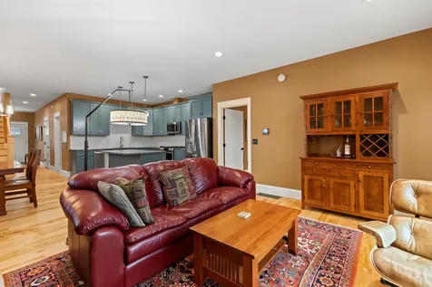 12 Tuscan Way Falmouth ME 04105