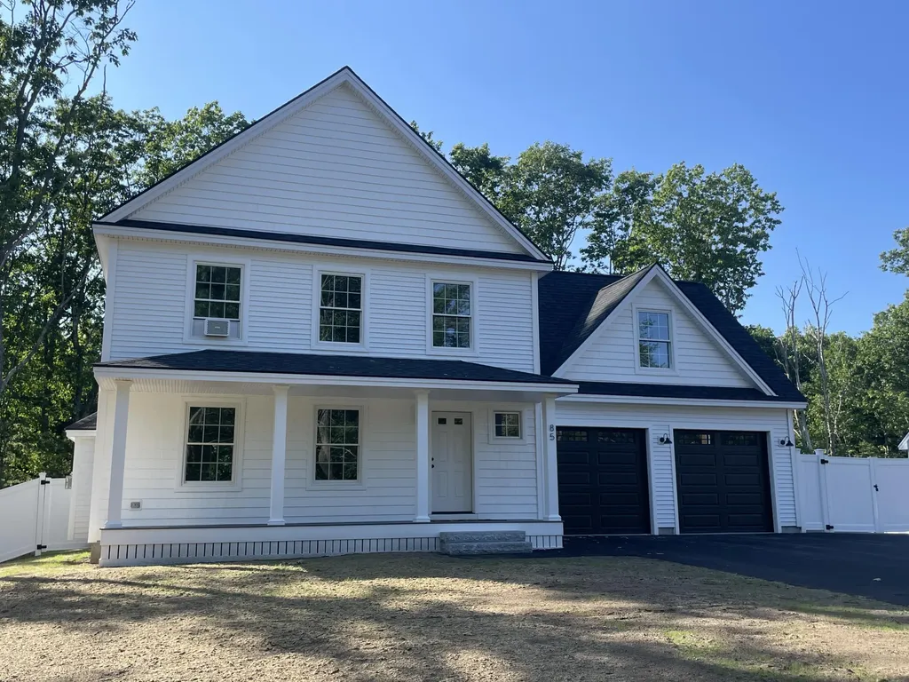 85 Chamberlain Road Scarborough ME 04074