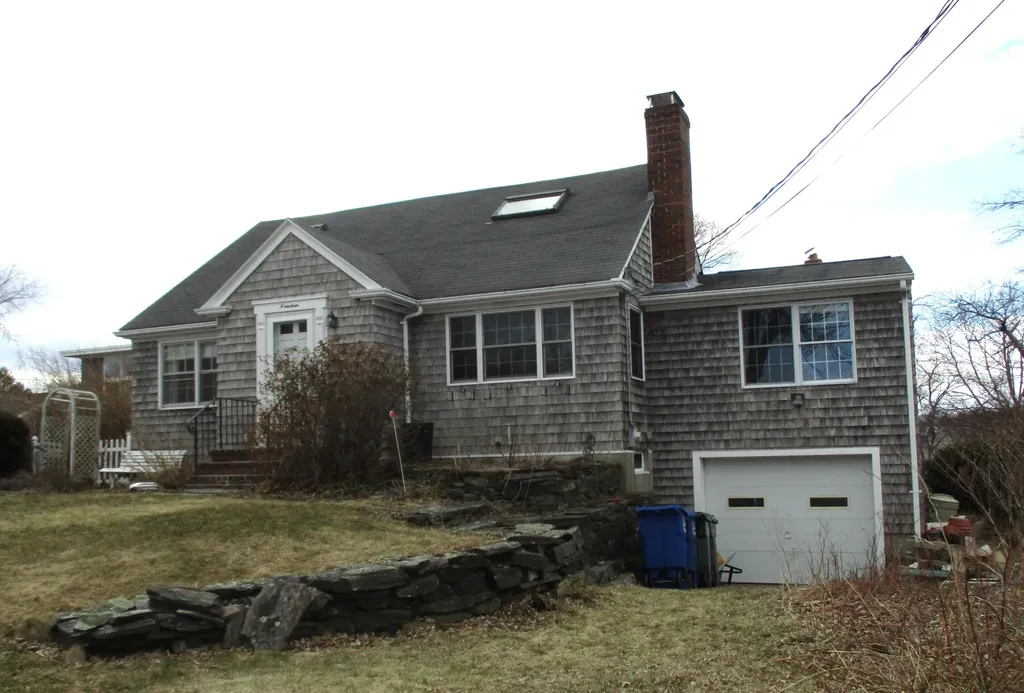 19 Graffam Road South Portland ME 04106