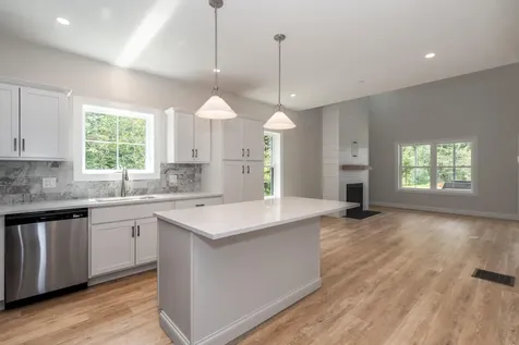 7 Daybreak Lane Windham ME 04062