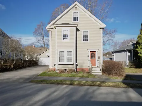 92 Grant Street Bangor ME 04401