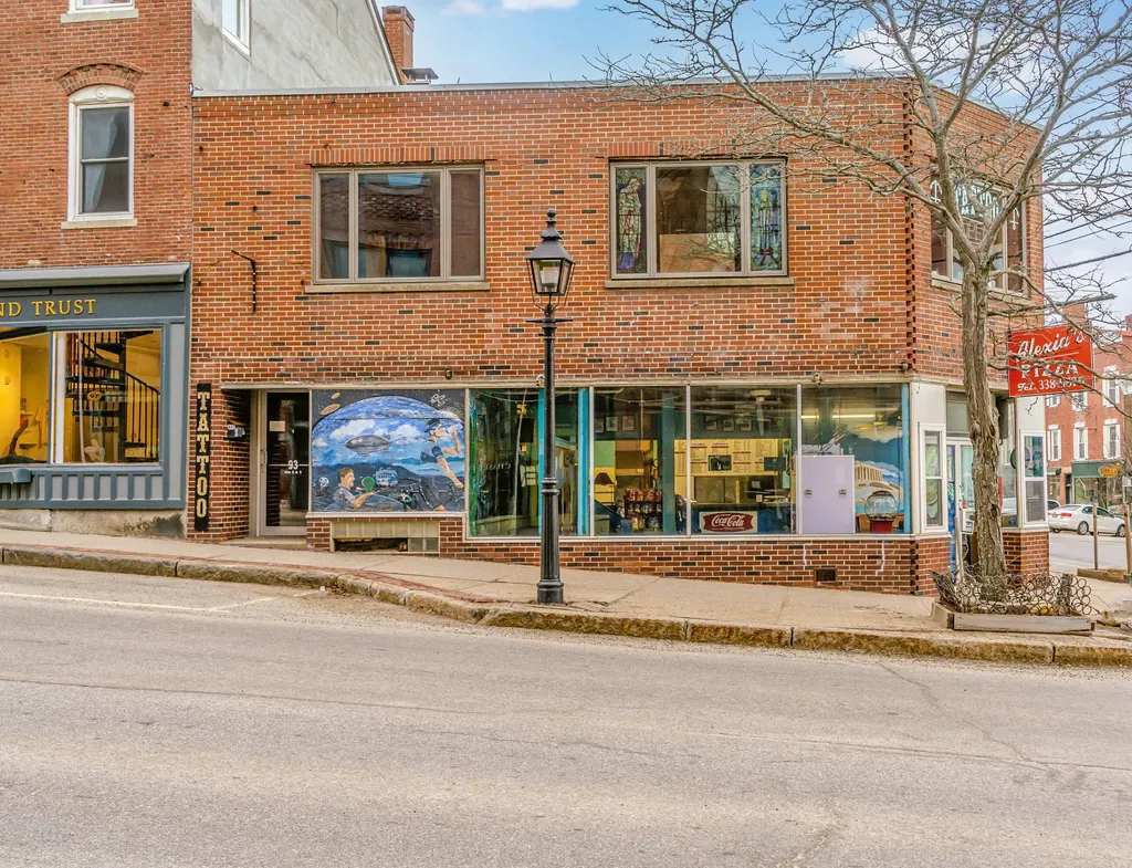 93 Main Street Belfast ME 04915