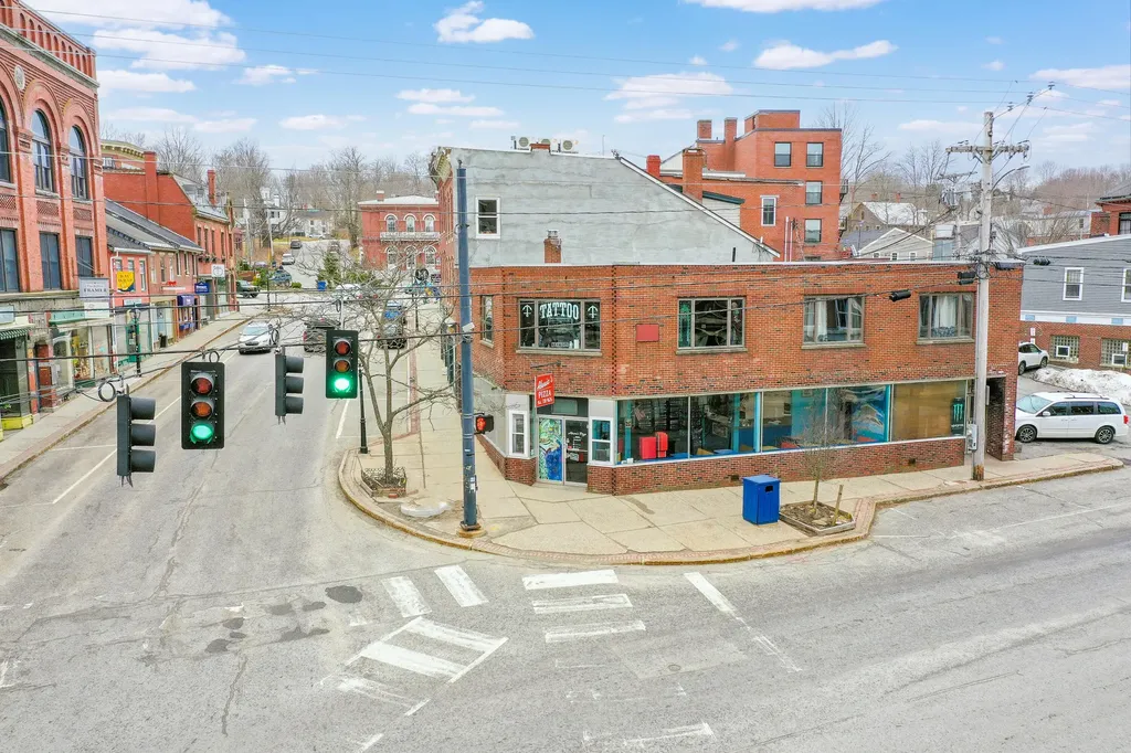 93 Main Street Belfast ME 04915