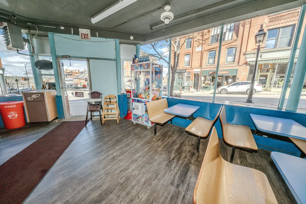 93 Main Street Belfast ME 04915