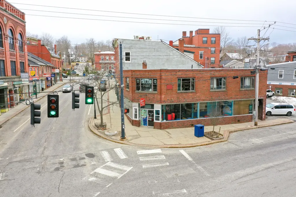 93 Main Street Belfast ME 04915