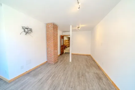 93 Main Street Belfast ME 04915