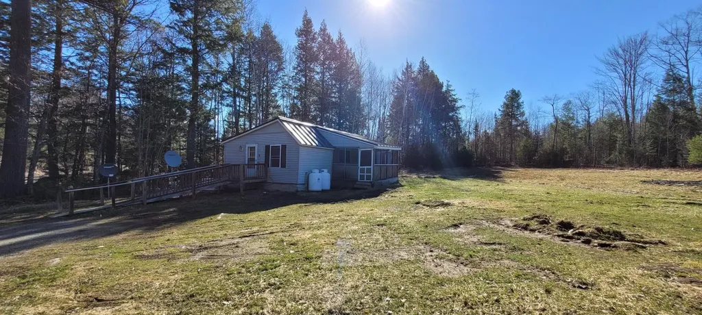 1253 Notch Road Canaan ME 04924