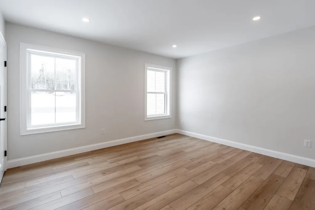 25 Driftwood Lane Windham ME 04062