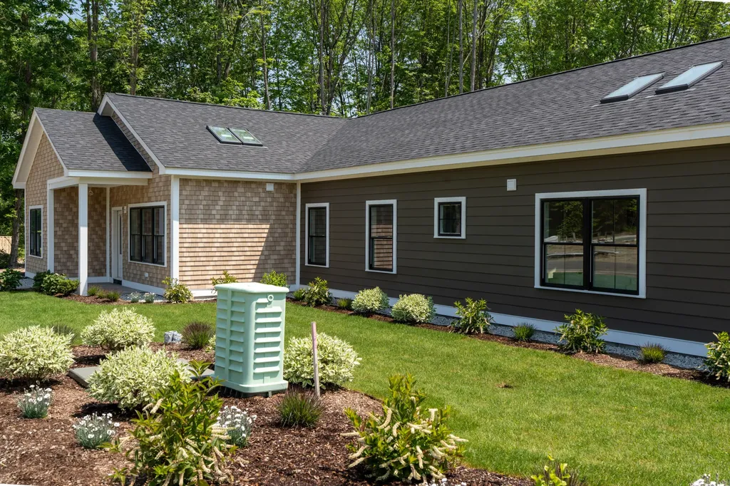 25 Driftwood Lane Windham ME 04062
