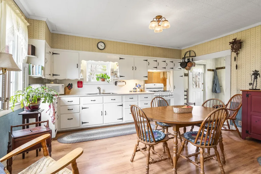 505 Willow Lane Wiscasset ME 04578