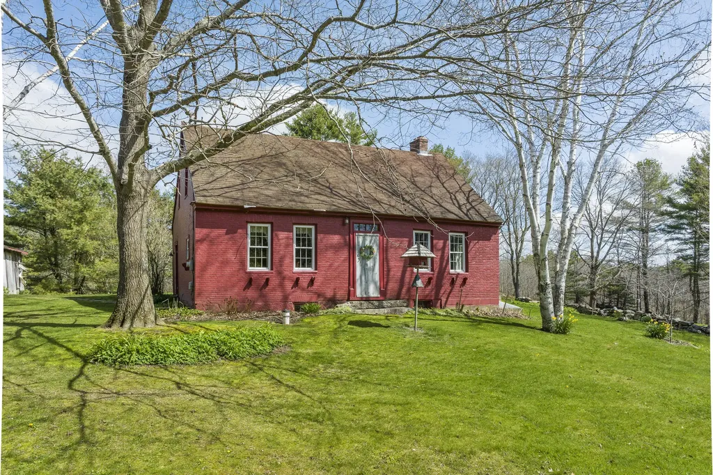 505 Willow Lane Wiscasset ME 04578