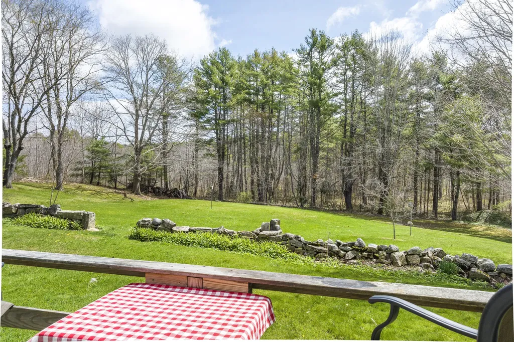 505 Willow Lane Wiscasset ME 04578