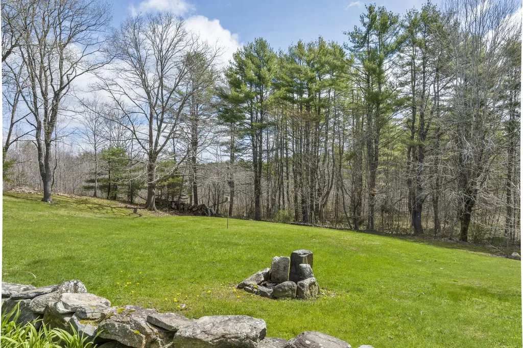 505 Willow Lane Wiscasset ME 04578